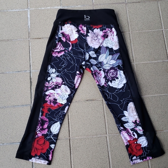 bebe Sport Compression Capri Length Athletic Pants Women's Size Small - Picture 3 of 11